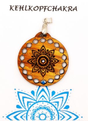 Zeige Details für Kehlkopf Chakra- Anhänger / Freude an der Komunikation & Mut zur Wahrheit Bild von Kehlkopf Chakra- Anhänger / Freude an der Komunikation & Mut zur Wahrheit