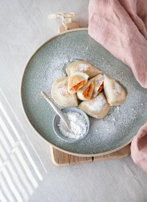 Pierogi mit Marille Pierogi mit Marille