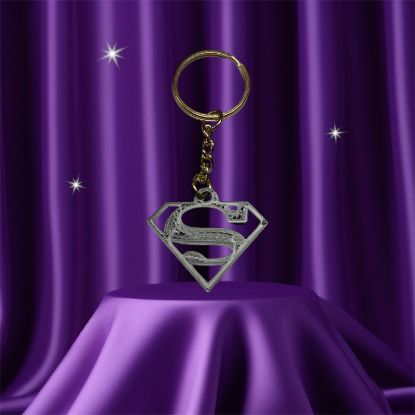 3D-gedruckter Superman Schlüsselanhänger – Stylisches Accessoire für Superhelden-Fans 3D-gedruckter Superman Schlüsselanhänger – Stylisches Accessoire für Superhelden-Fans